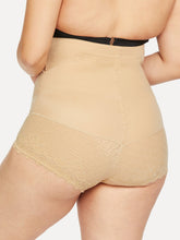 Load image into Gallery viewer, Scalloped Trim Plus Size Shapewear Panty