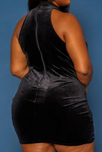 Load image into Gallery viewer, Plus Size Velvet Mesh Contrast Bodycon Mini Dress