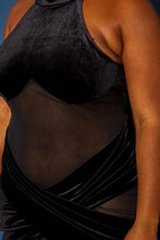 Load image into Gallery viewer, Plus Size Velvet Mesh Contrast Bodycon Mini Dress