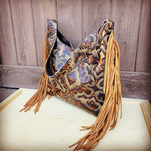 Load image into Gallery viewer, Montana Leather Hobo Handbag in Brown Laredo