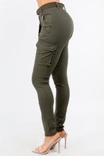 Load image into Gallery viewer, HIGH WAIST SKINNY CARGO STYLE PANTS
