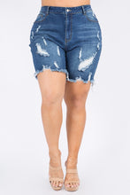 Load image into Gallery viewer, PLUS SIZE DISTRESSED SKINNY DENIM SHORTS
