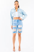 Load image into Gallery viewer, HIGH WAIST BOYFRIEND FIT DENIM SHORTS
