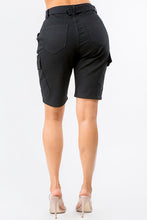 Load image into Gallery viewer, PLUS SIZE HIGH WAIST BOYFRIEND FIT CARGO SHORTS
