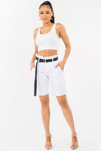 Load image into Gallery viewer, HIGH WIAST BANDED WAIST BOYFRIEND SHORTS
