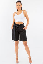 Load image into Gallery viewer, PLUS SIZE HIGH WIAST BANDED WAIST BOYFRIEND SHORTS
