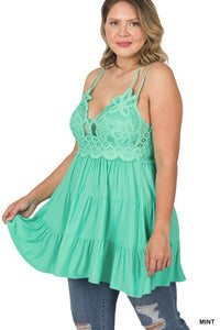 PLUS CROCHET LACE RUFFLE CAMI