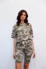Load image into Gallery viewer, Camouflage T-Shirt &amp; Biker Shorts Set
