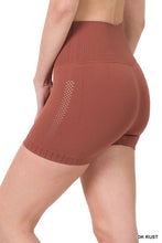 Load image into Gallery viewer, SEAMLESS HIGH WAISTED SHORTS
