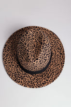 Load image into Gallery viewer, SUEDE FELT FASHION FEDORA

