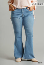 Load image into Gallery viewer, High Rise Stretch Denim Wide Leg Flare Jeans
