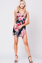 Load image into Gallery viewer, FLORAL PRINT HALTER MINI DRESS
